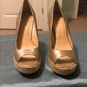 Towering light gold Vince Camuto Espadrilles